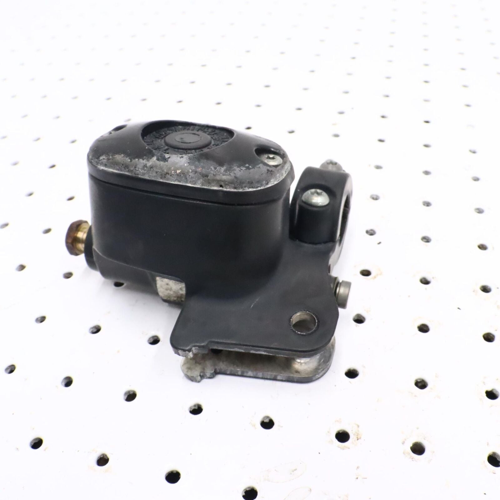 2014 POLARIS PRO RMK 800 BRAKE MASTER CYLINDER 2204136