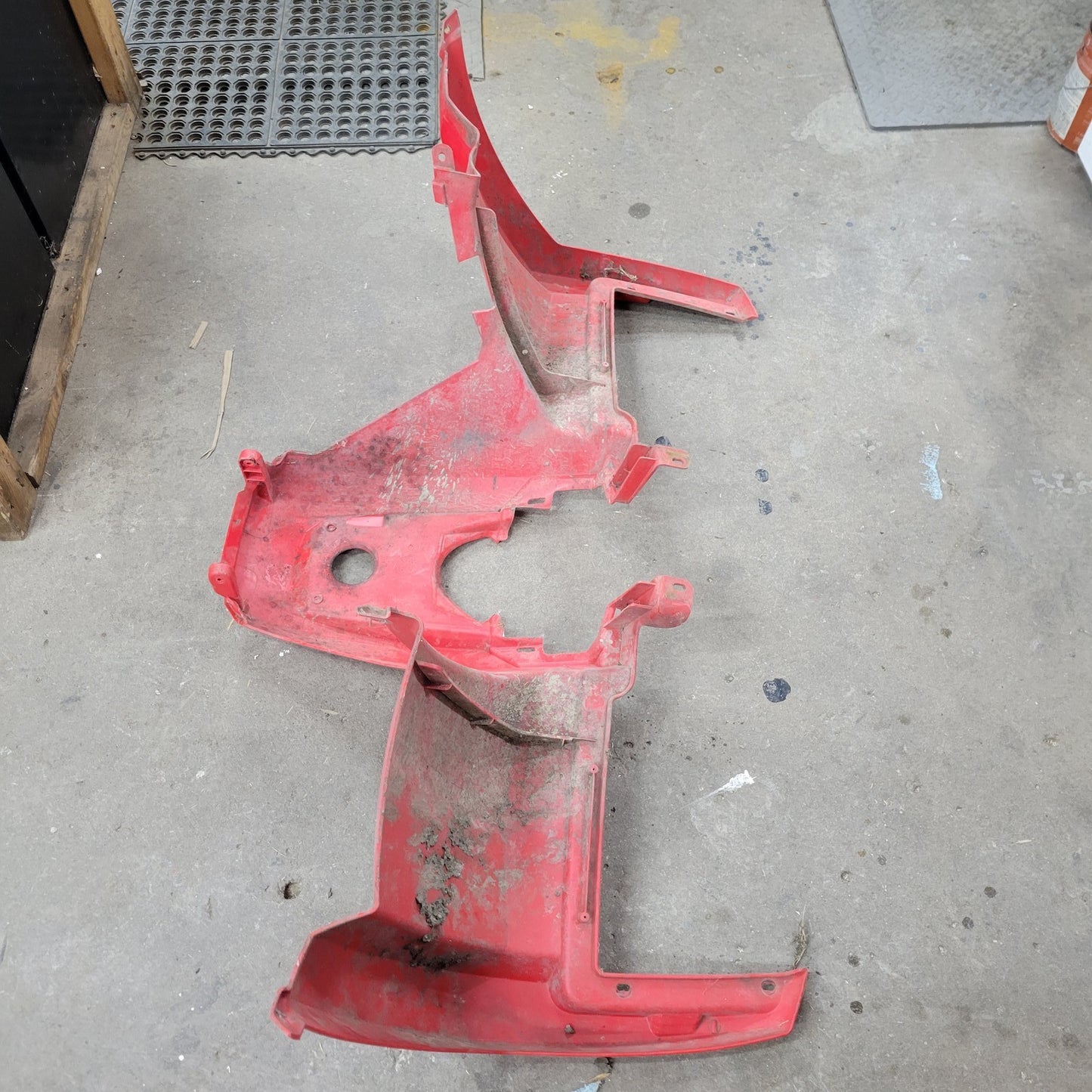 2009 Polaris Sportsman 800 Front Fender 5437844-293; 2634094-293