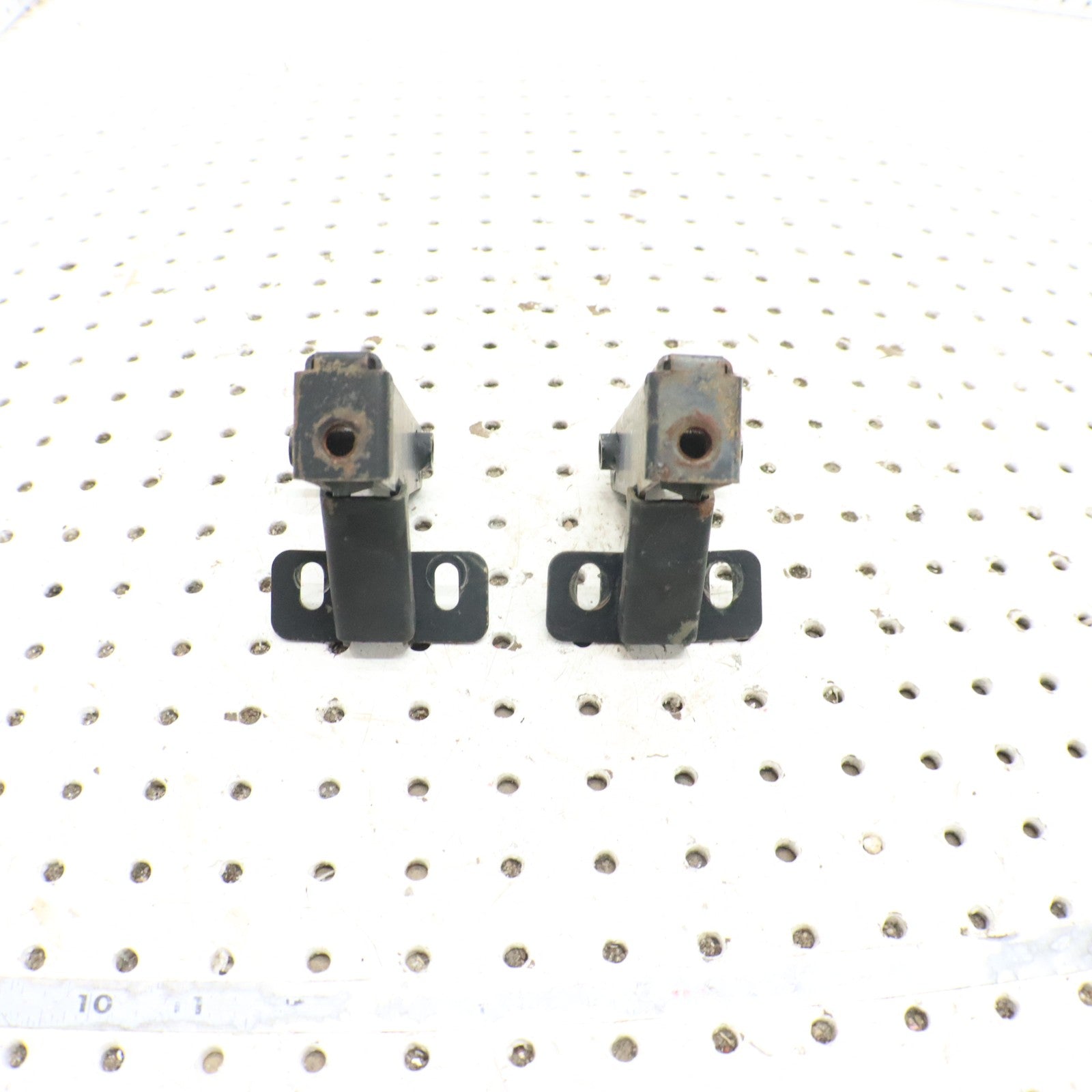 1998 Polaris Xplorer 400l Front Rack Mounts 1040554 1040555 1013210 1013211