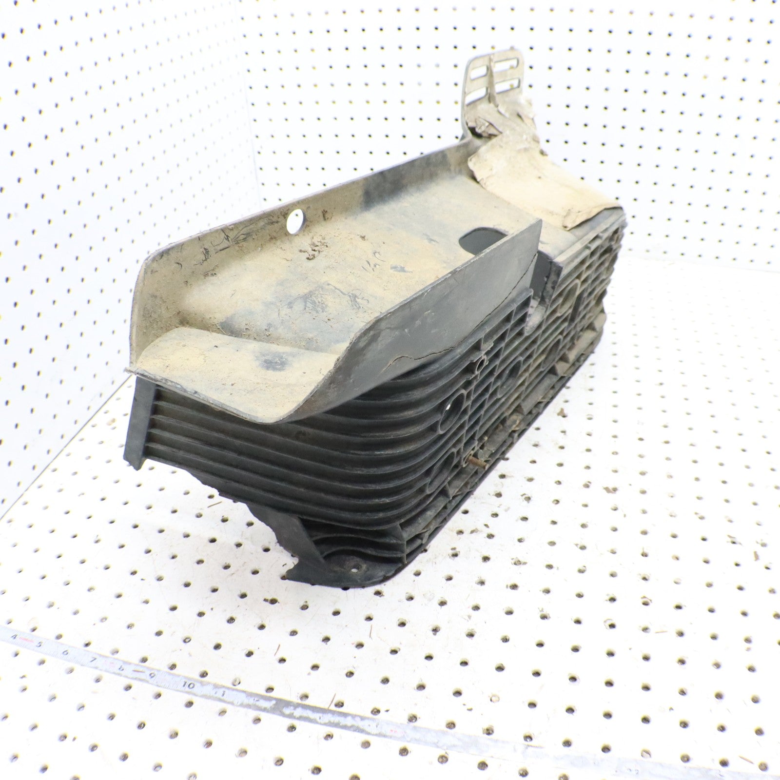 1998 Polaris Xplorer 400l Right Footwell Step Footrest 5432057-070; 5431772-070