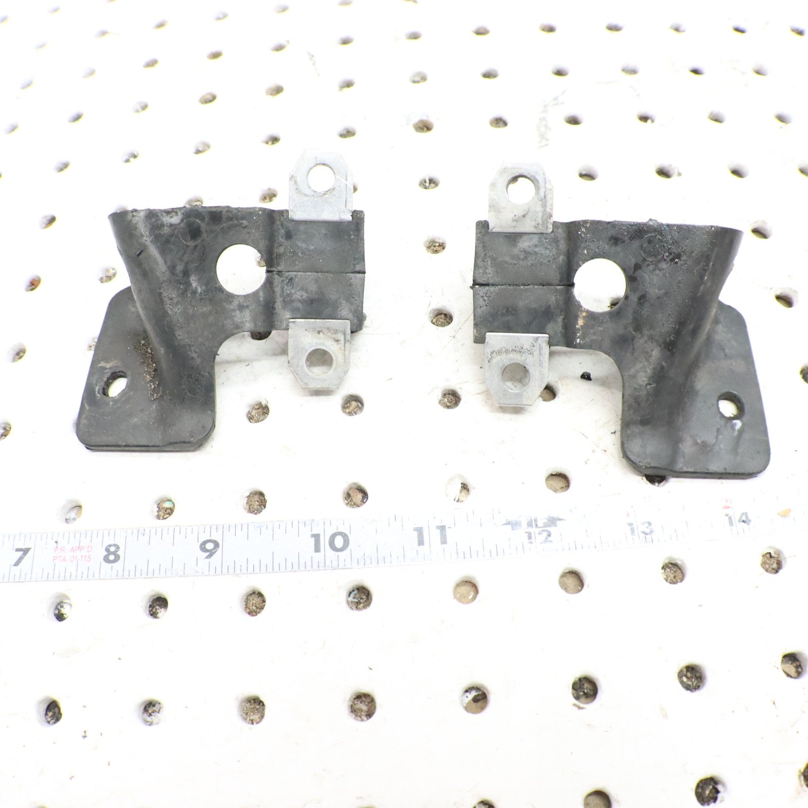 2007 Polaris Iq 600 Sway Bar Bushing 5134458; 5435516; 5435517 