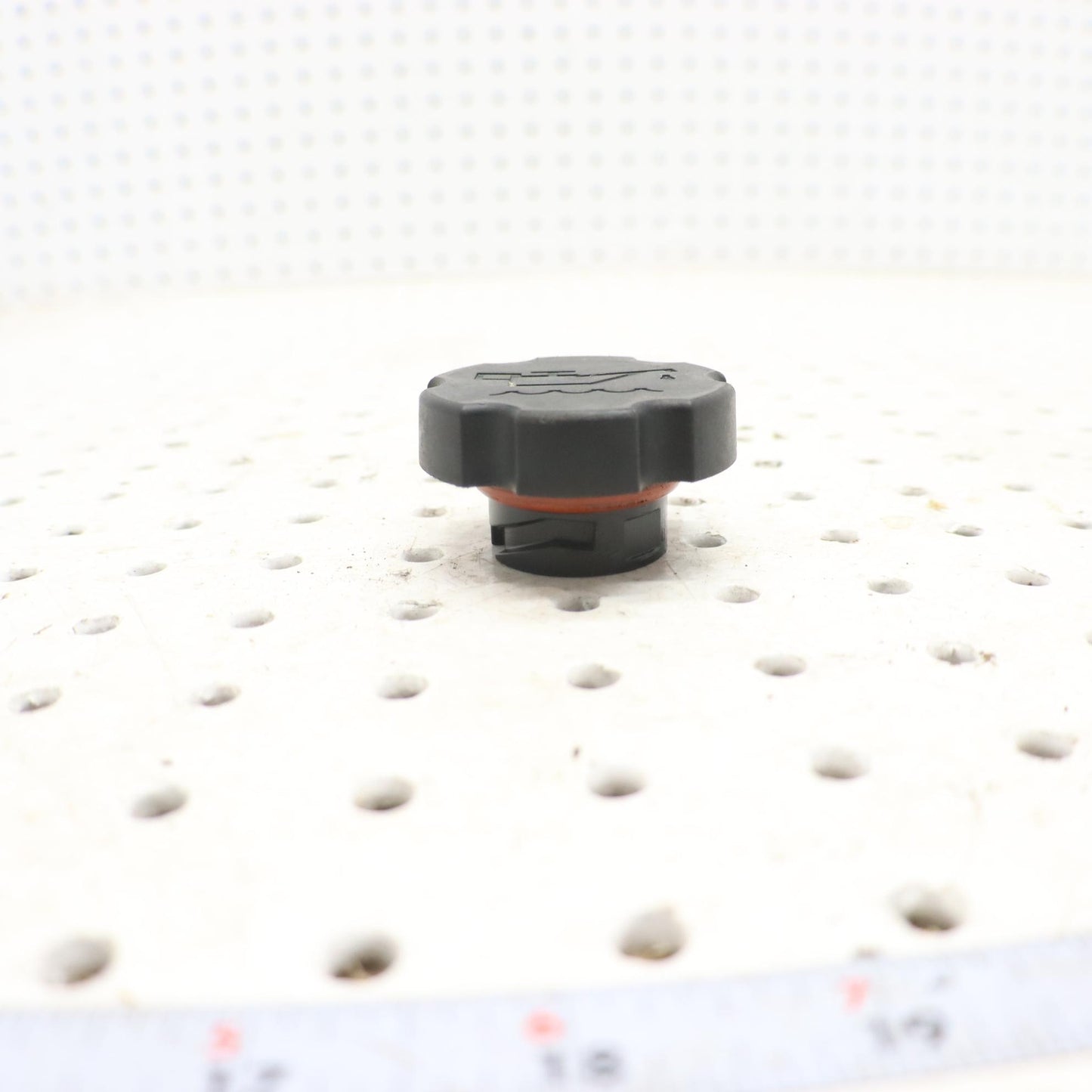 2014 Polaris Sportsman 570 Oil Fill Cap Cover Lid 1204945; 1205012
