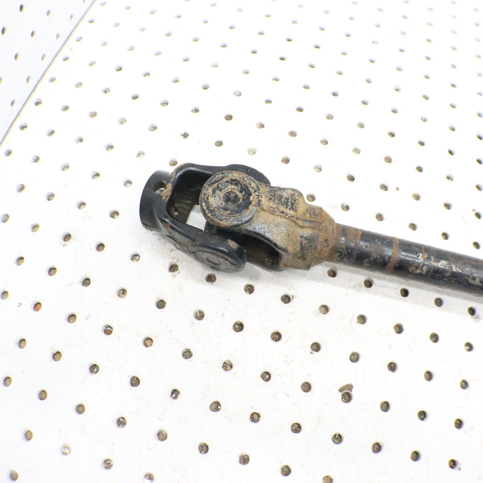 2016 Polaris Sportsman 570 Front Prop Shaft 1332860; 1334441 GOOD CONDITION