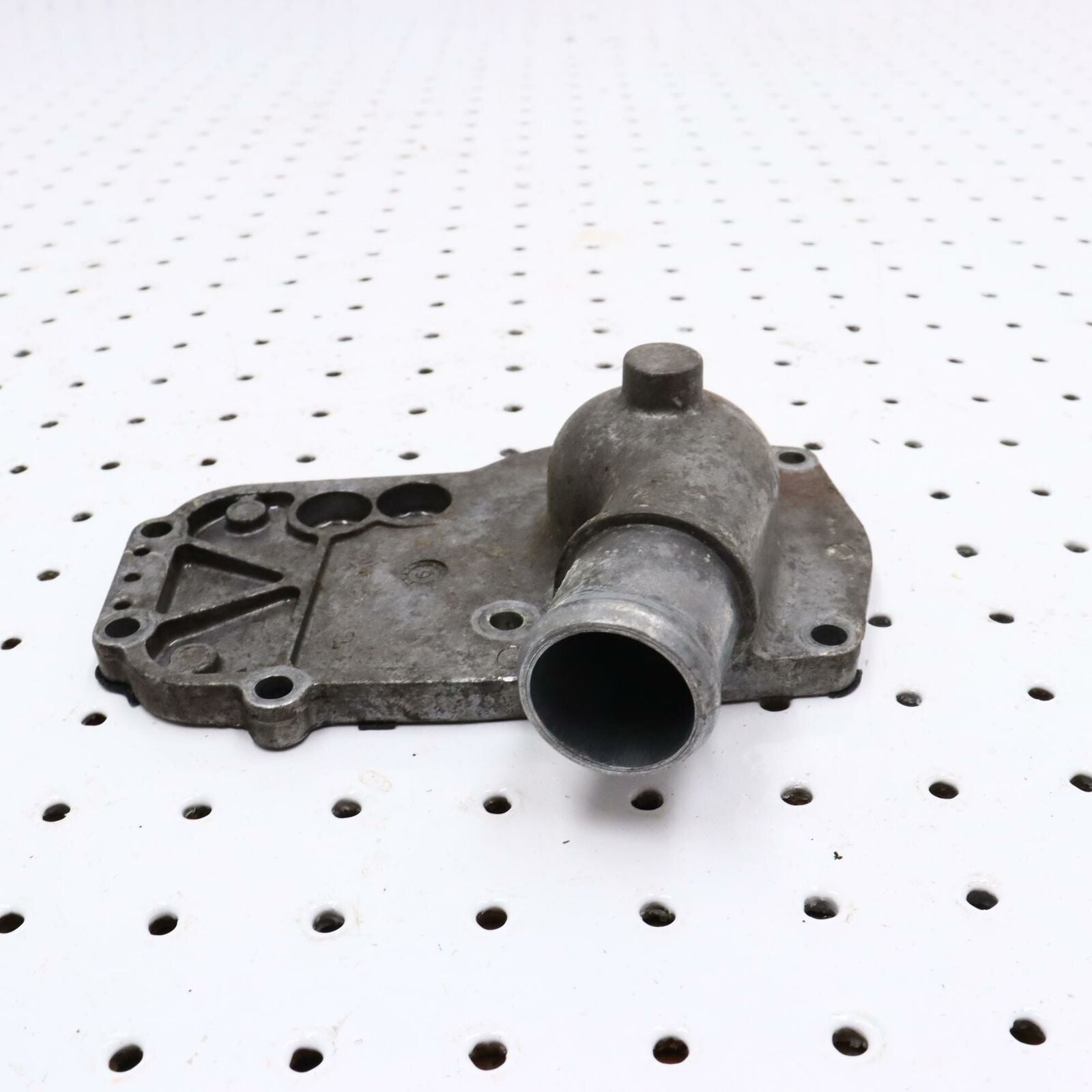 2007 POLARIS IQ 600 ENGINE WATER PUMP HOUSING COVER 5630920 5631951
