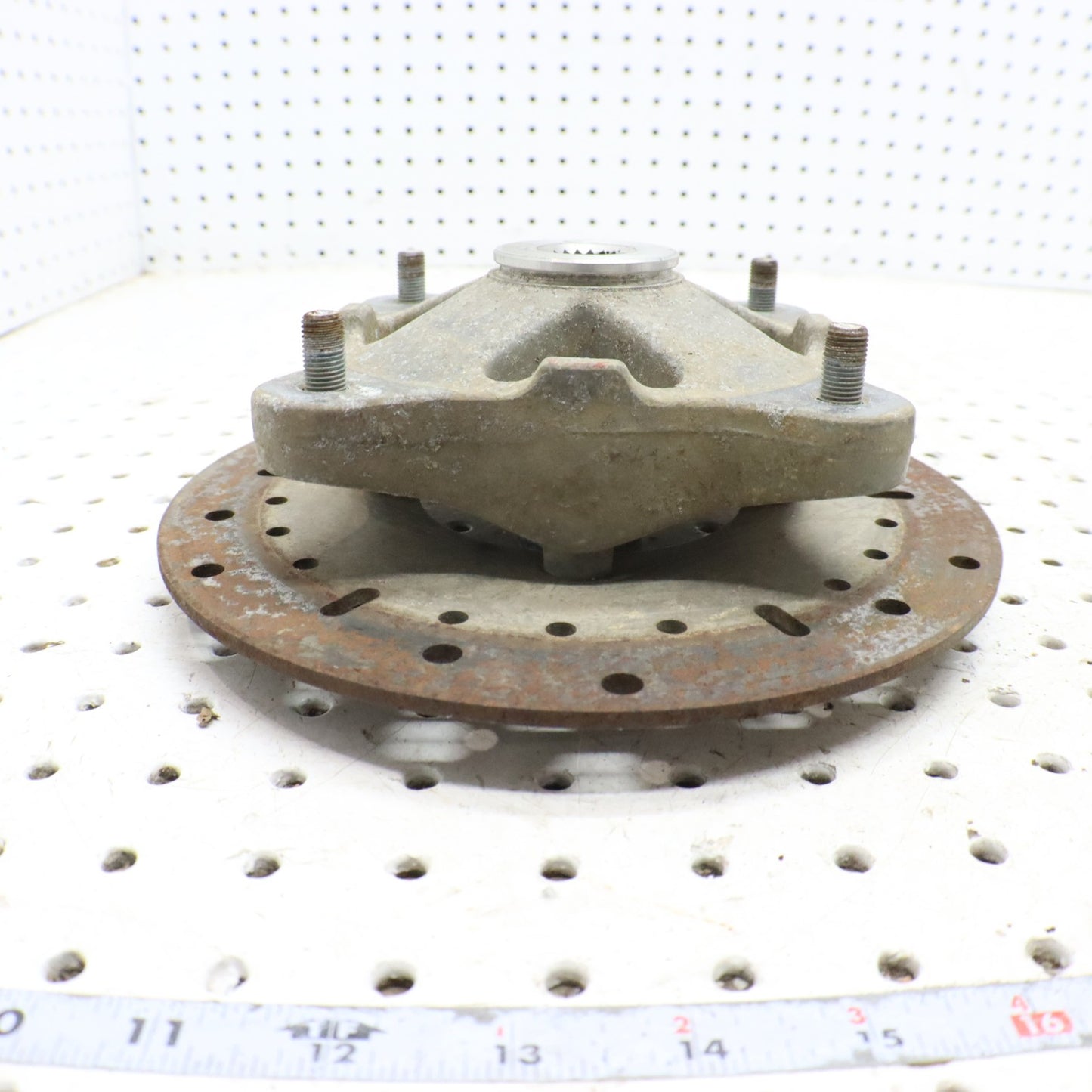 2009 Polaris Sportsman 800 FRONT Wheel Hub 5134310; 5143612