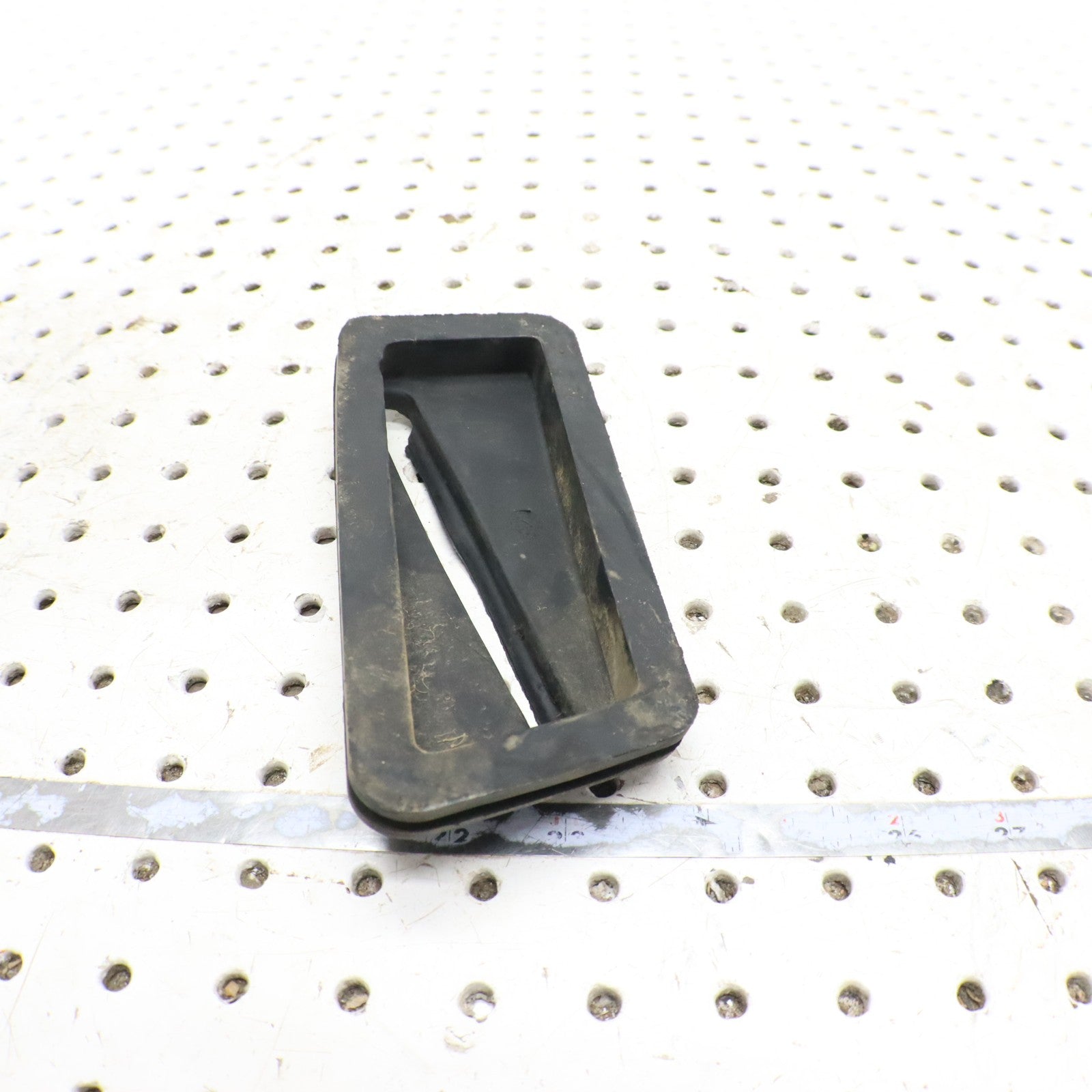 2013 Polaris Ranger 800 SHIFT LEVER GROMMET 5413557