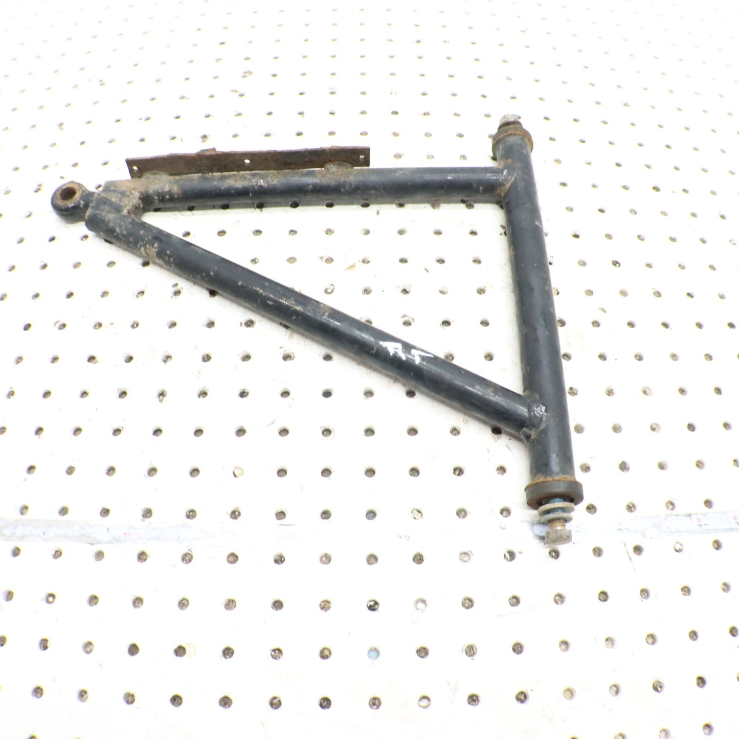 2004 Polaris Sportsman 500 Front Lower Left Control A Arm 2202274; 1541740
