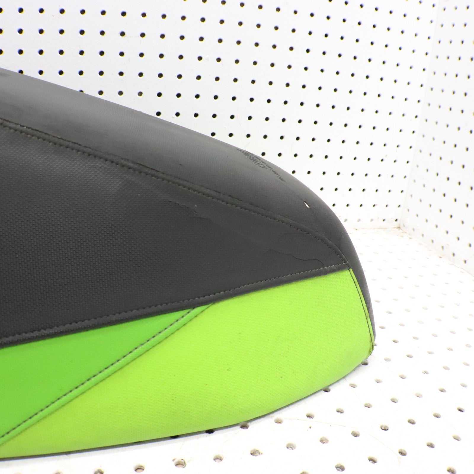 2016 Arctic Cat M8000 Seat 6706-013