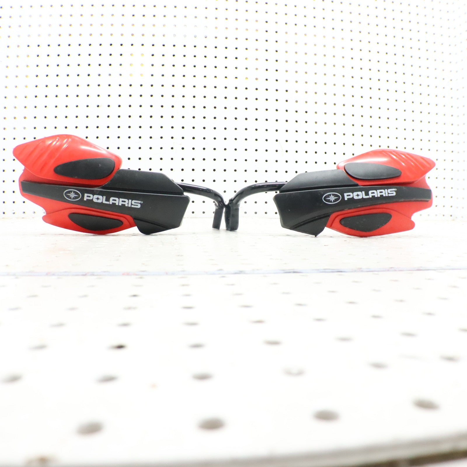 2016 Polaris Rush 800 Hand Guards 2876845 red