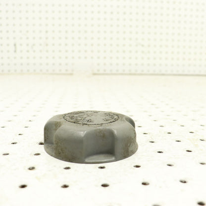 2002 POLARIS SPORTSMAN 700 GAS CAP COVER LID 5434329