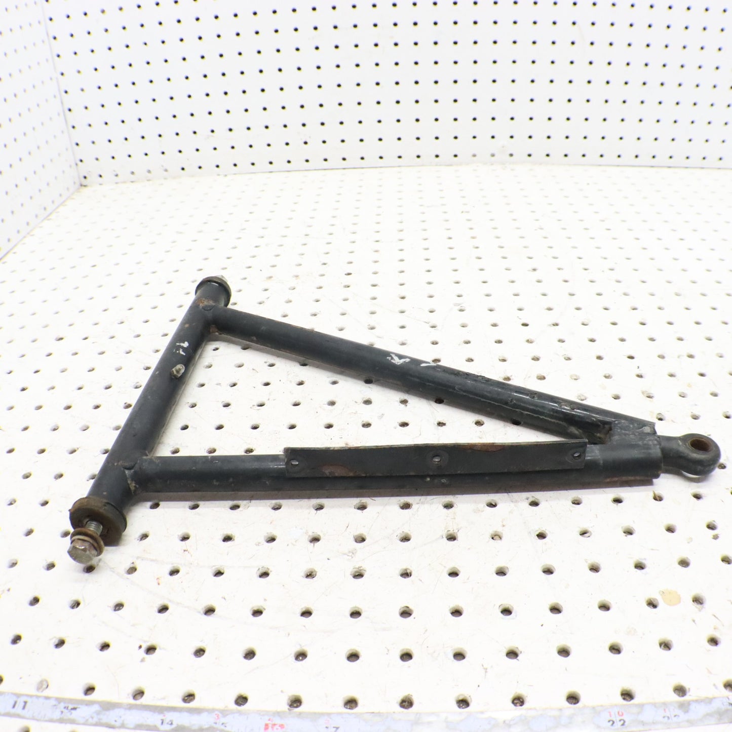 2014 Polaris Sportsman 570 Front Lower Left Control A Arm 2202906