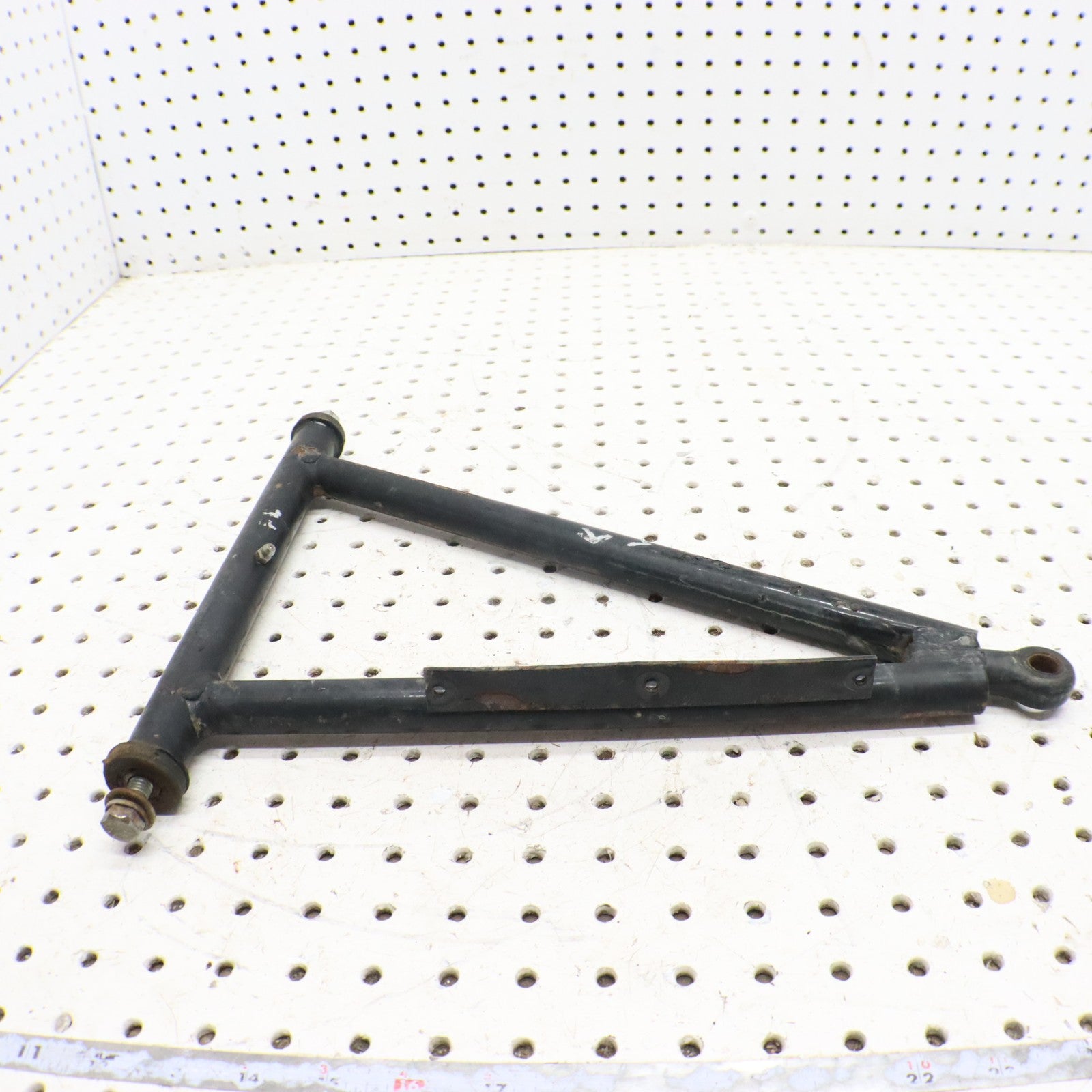 2014 Polaris Sportsman 570 Front Lower Left Control A Arm 2202906