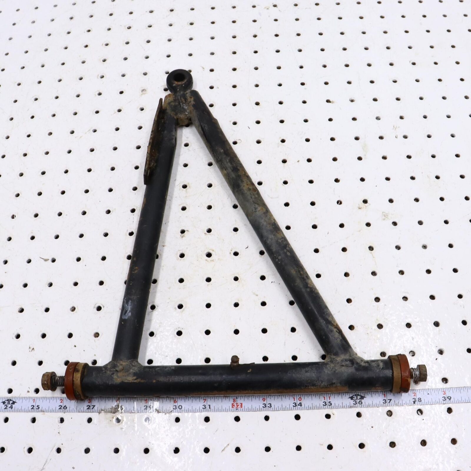 1996 POLARIS XPLORER 300 FRONT RIGHT A ARM 2200532; 2202275 