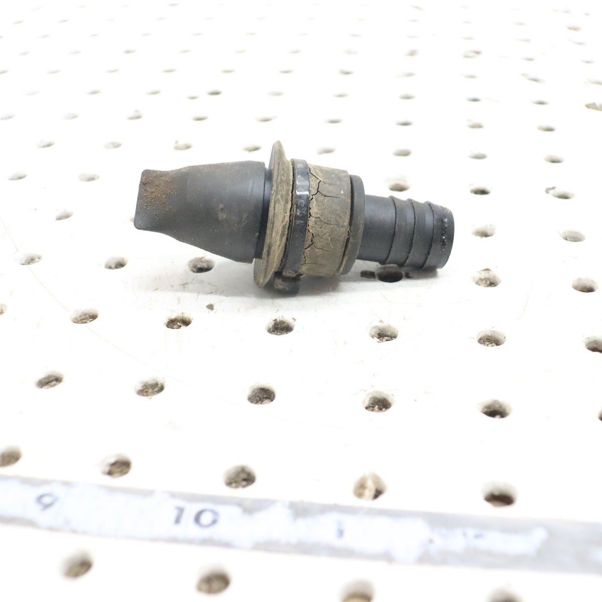 2017 Polaris Sportsman 450 Breather Valve Crankcase Breather Valve 7052577