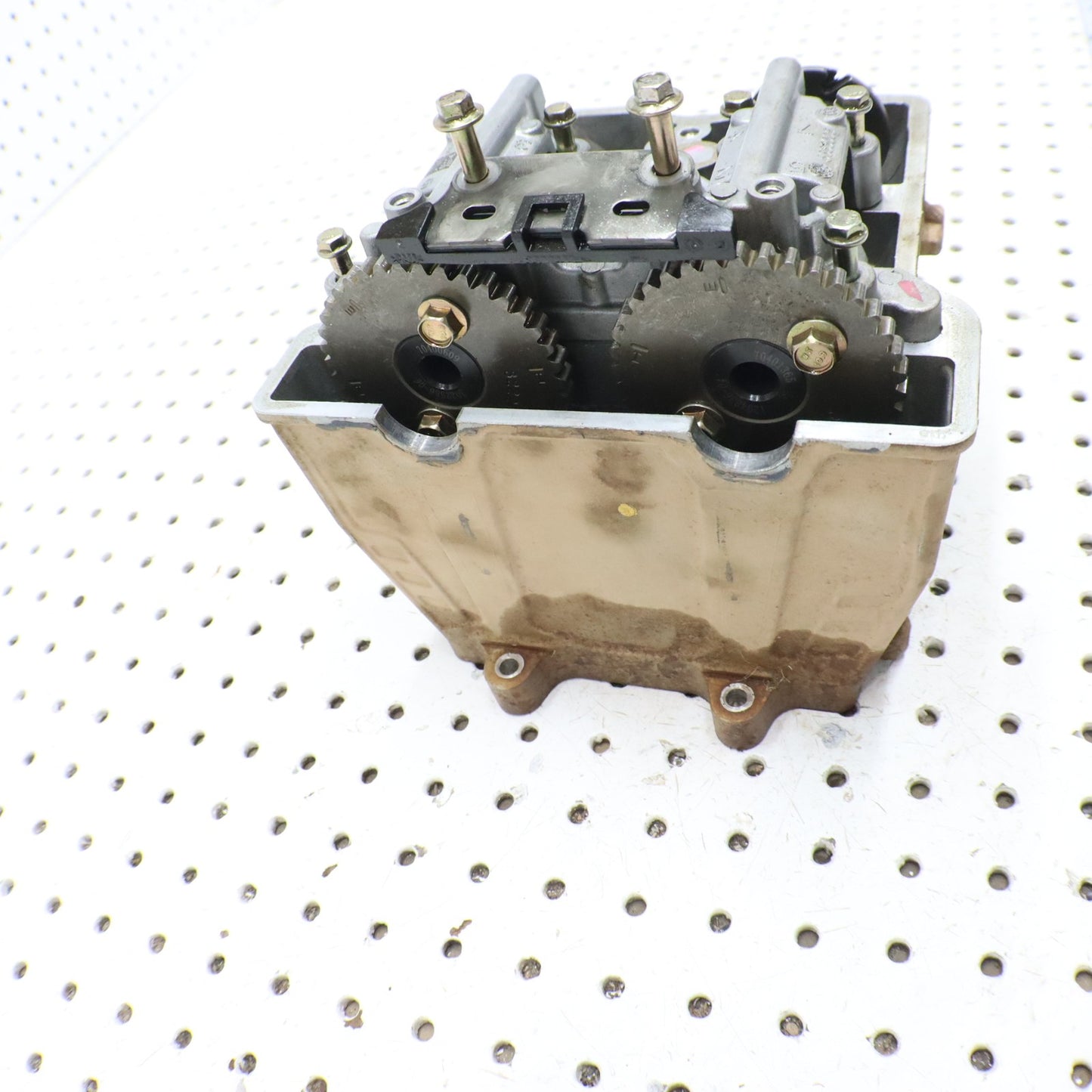 2017 Polaris Sportsman 570 Cylinder Head  3022616; 2206221