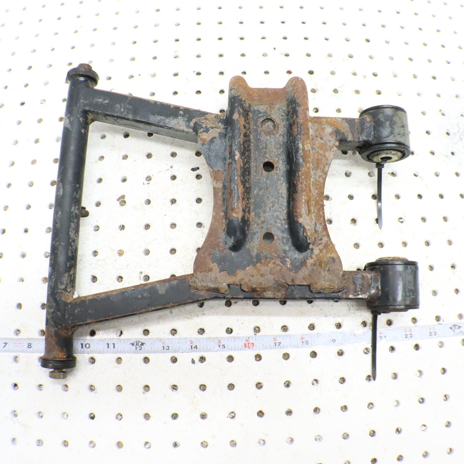 2008 Polaris Sportsman 800 Lower Left Rear Control A Arm  1015888-067