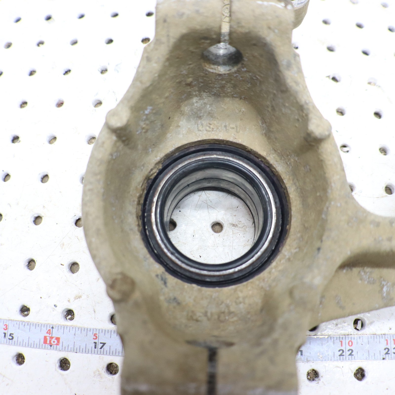 2009 Polaris Sportsman Xp 850 Steering Knuckle RIGHT 5136734; 5143614