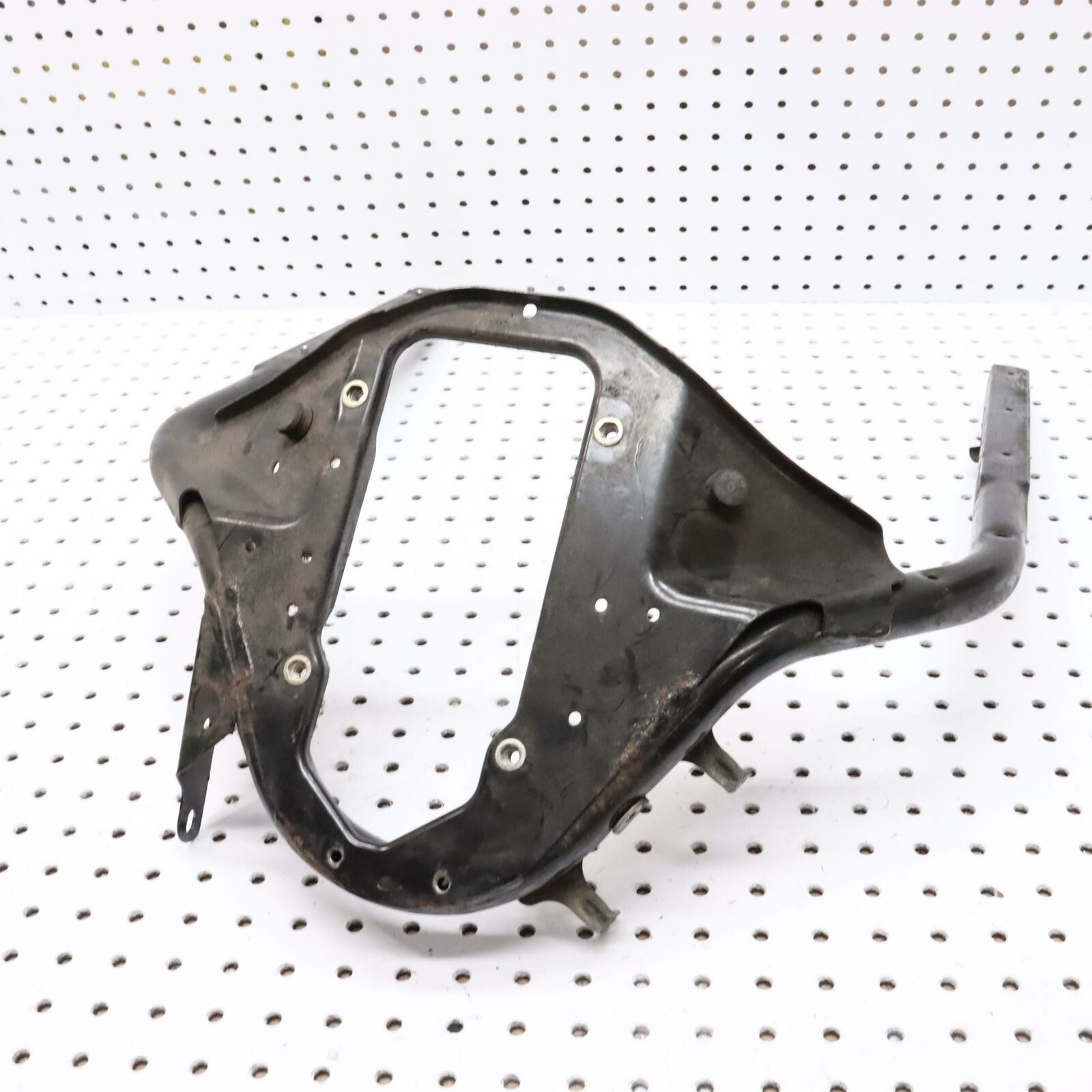 2006 POLARIS CLASSIC 700 UPPER FRAME SUPPORT BRACKET STEERING GATE 1015022-067