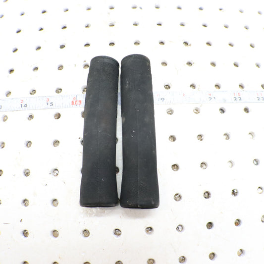 2008 Polaris Sportsman 800 Handlebar Grips 5412900-070; 5413578-070