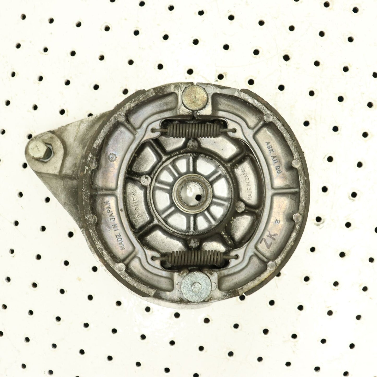 1982 KAWASAKI 305 CSR DRUM BRAKE REAR 41035-1089