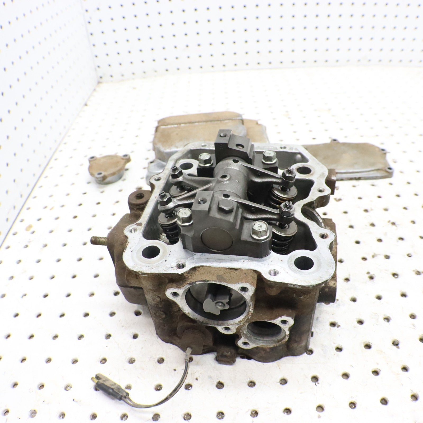 2004 Polaris Sportsman 500 Cylinder Head  3085527