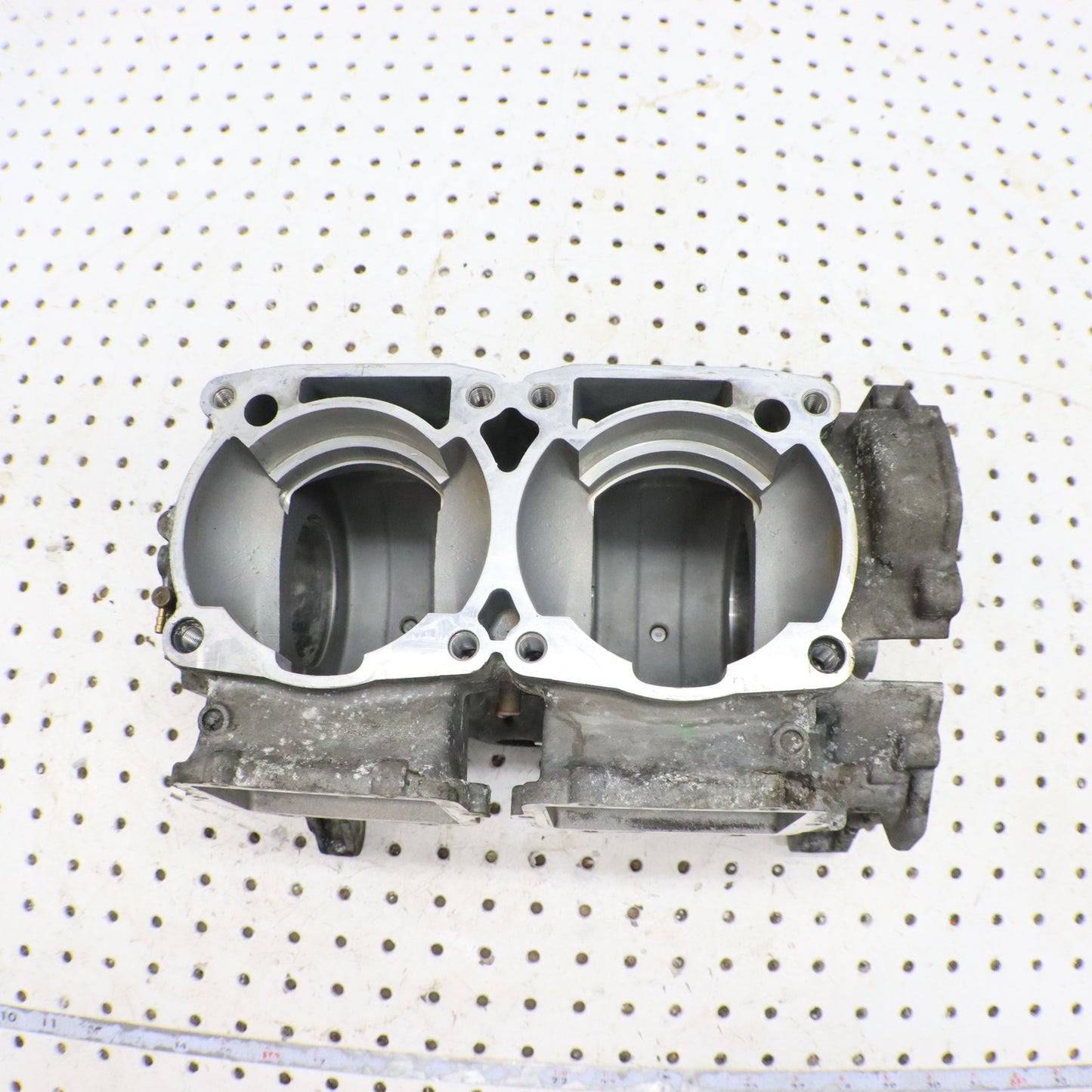 2017 Polaris Pro Rmk 800 Crankcase Engine Case Motor Case 2205651; 2207329 
