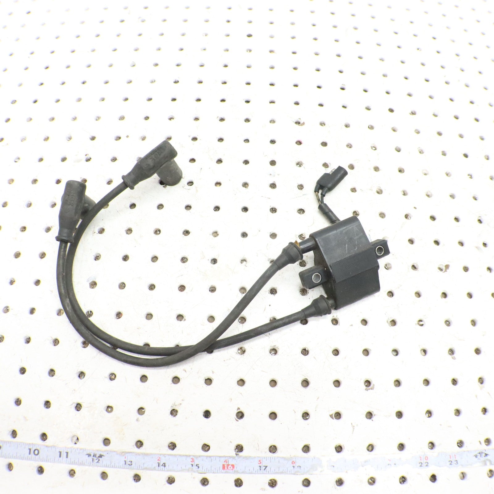 2007 Polaris Iq 600 Ignition Coil 4060229; 4016199