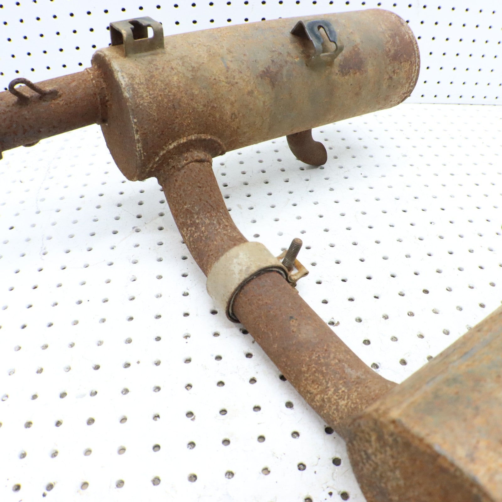 2009 Polaris Sportsman 800 Exhaust Muffler L & R 1261735-489; 1261799-489 