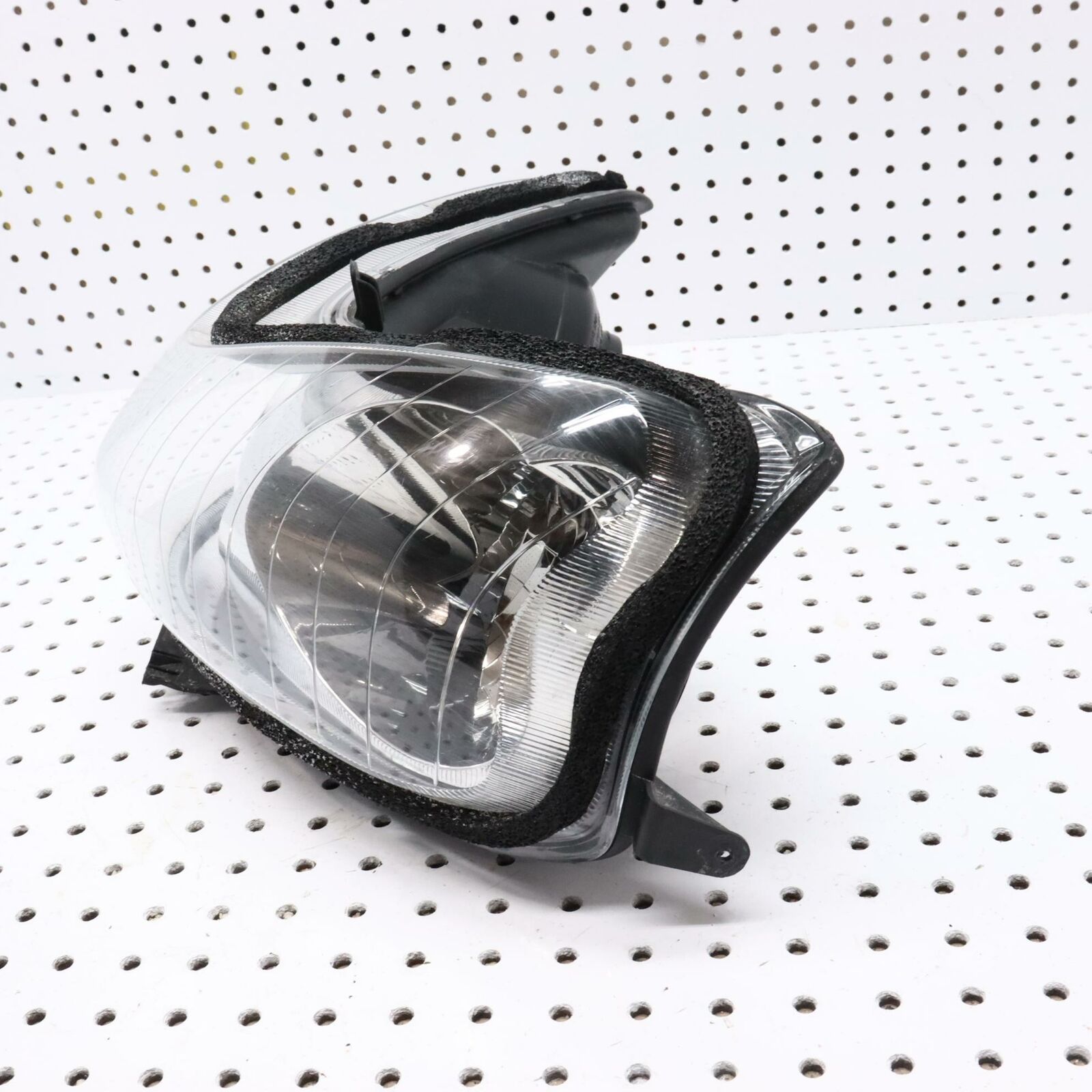 2006 POLARIS CLASSIC 700 HEADLIGHT 2410397