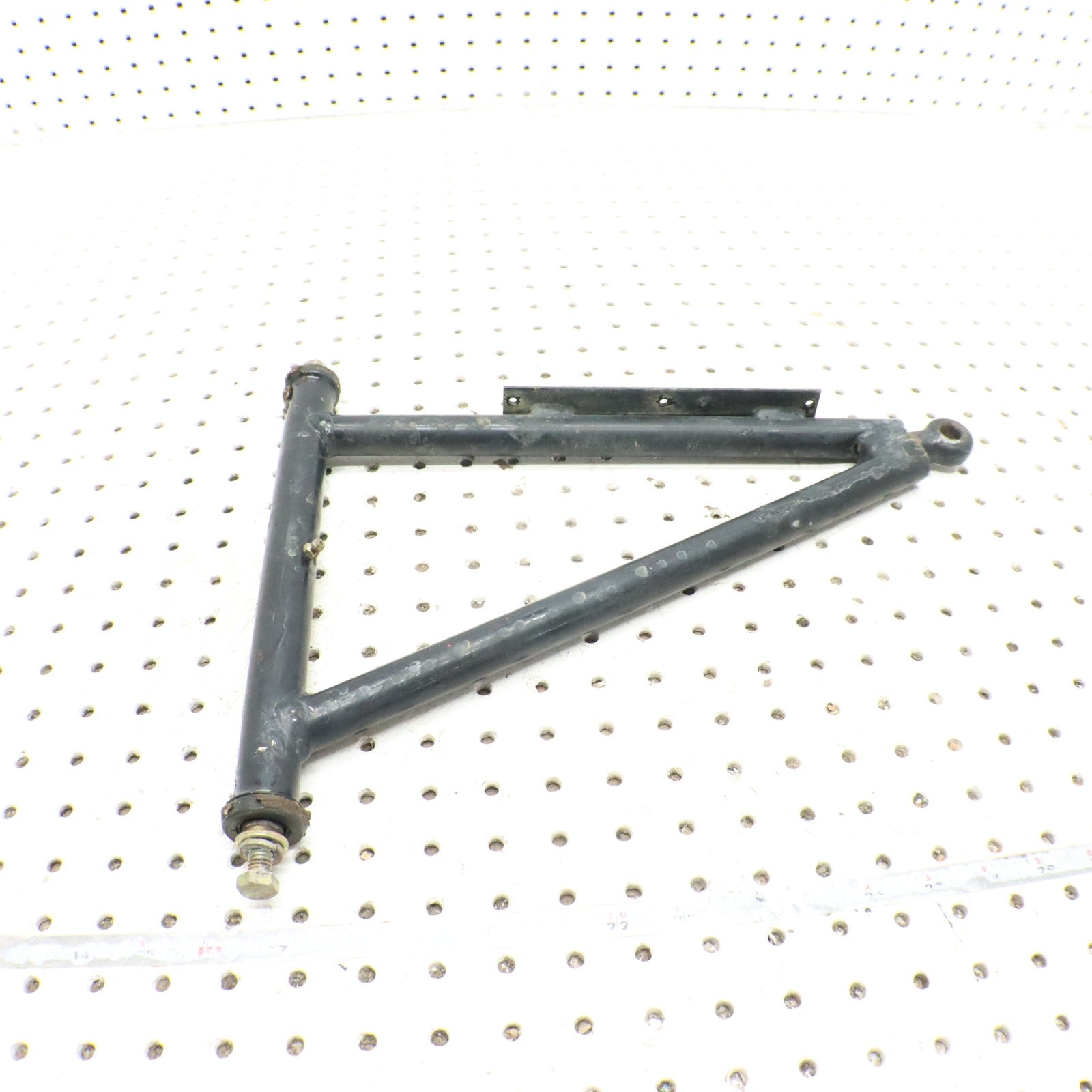 2012 Polaris Sportsman 500 Front Lower Right Control A Arm 2202907