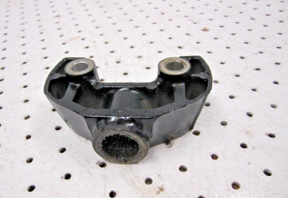 1986 MERCURY 45HP LONG SHAFT BOTTOM YOKE 77416