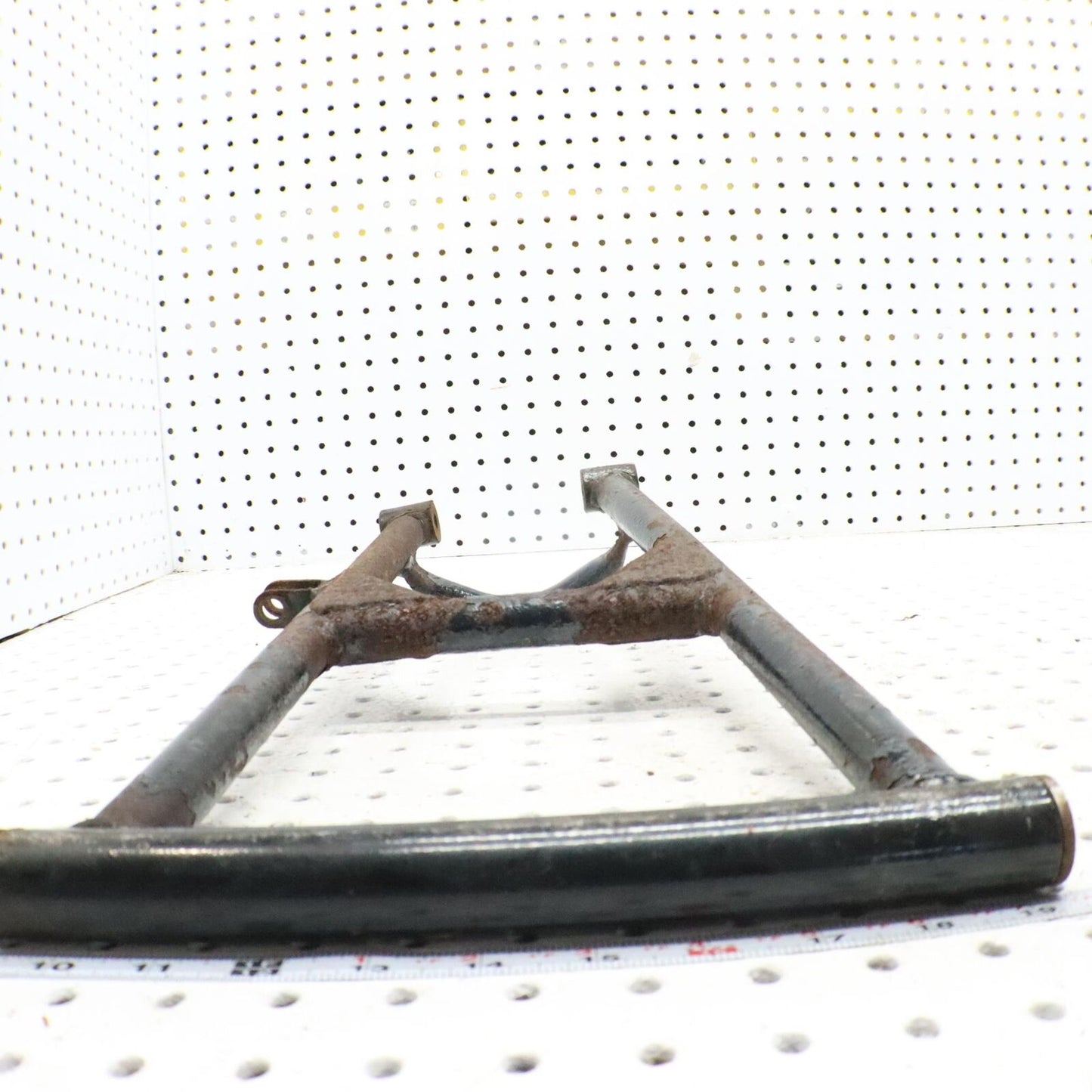 2002 ARCTIC CAT ZR 500 RIGHT FRONT LOWER SUSPENSION CONTROL A ARM 0703-846 BENT