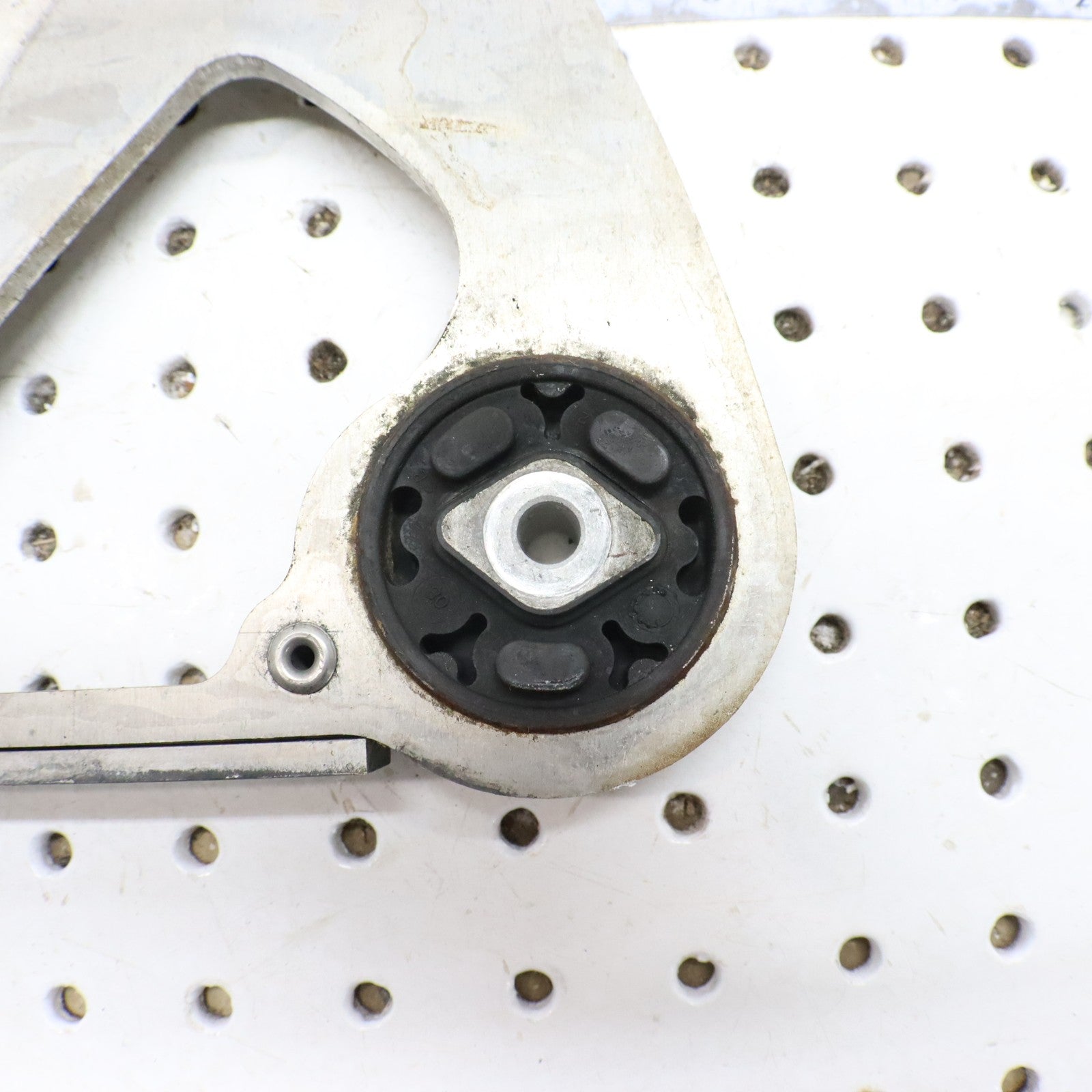 2009 Arctic Cat Crossfire R 8 Motor Engine Mount 0708-507