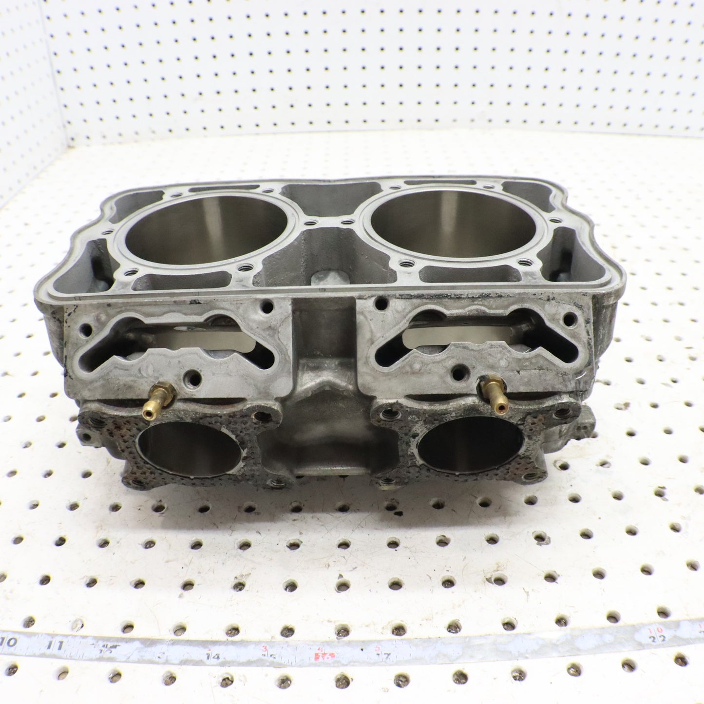 2017 Polaris Pro Rmk 800 Cylinder Jug 3022828 GOOD!