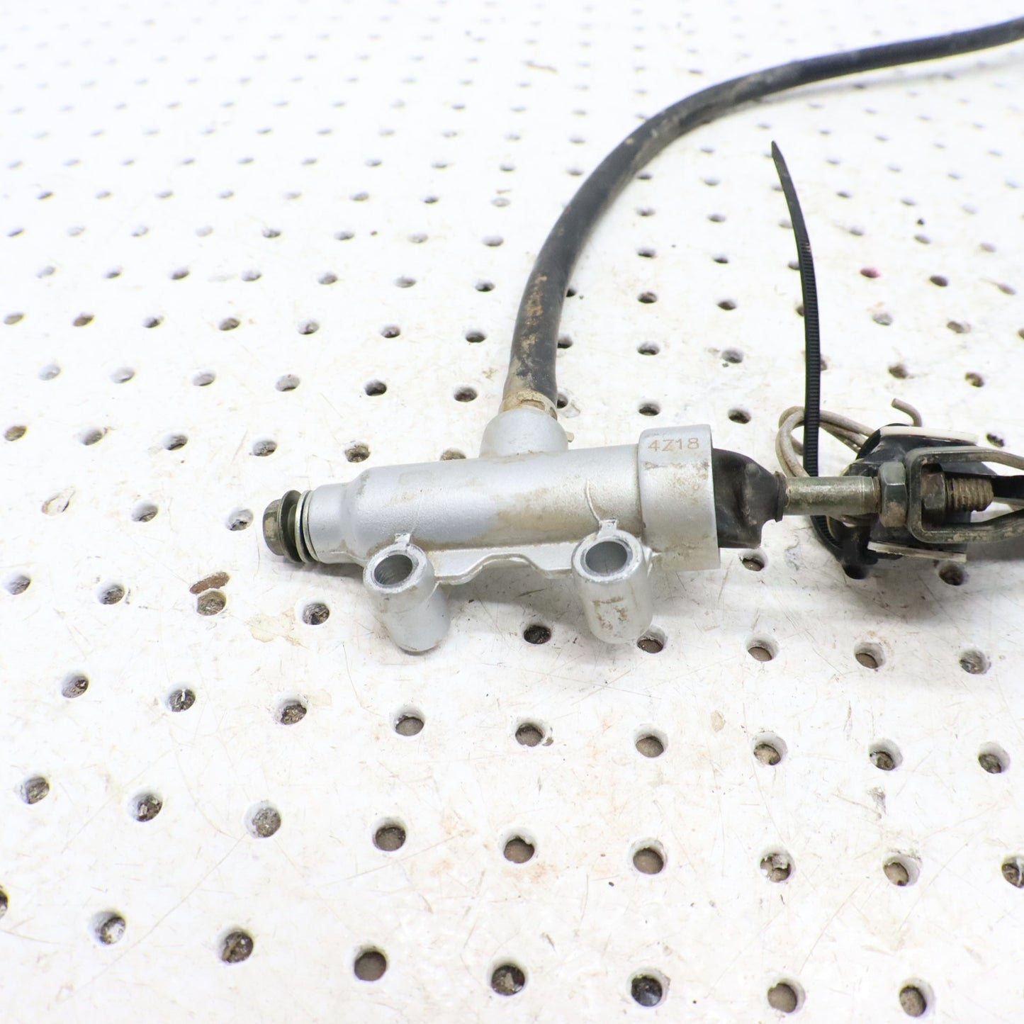 2015 Polaris Sportsman 570 Foot Brake Pedal & Master Cylinder 1912301 1911657