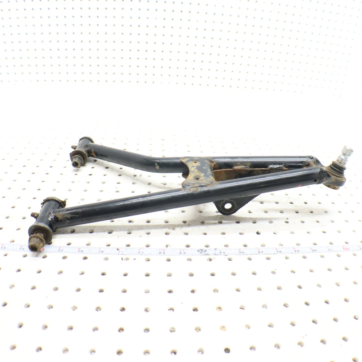 2009 Polaris Sportsman Xp 850 Front Upper Right Control Arm 1017261-067 1025618