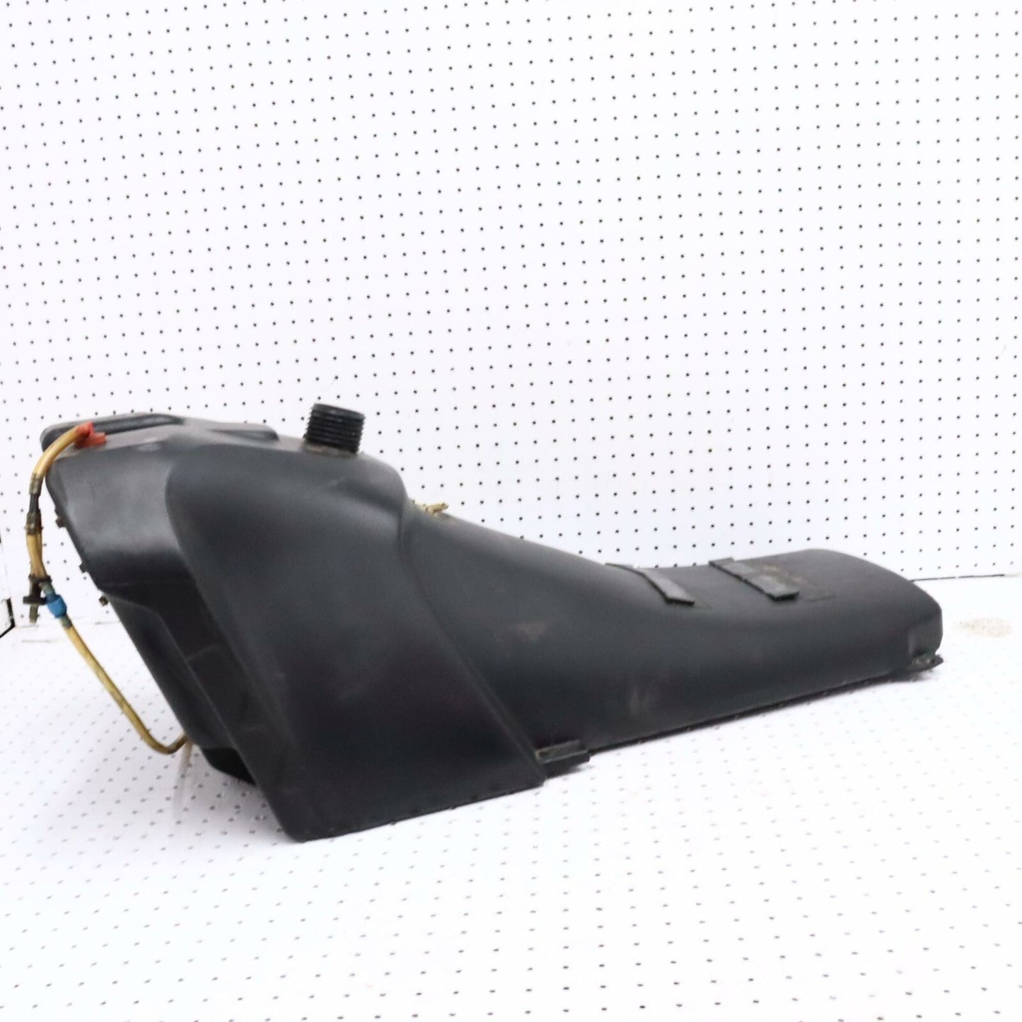 2006 POLARIS CLASSIC 700 GAS TANK FUEL RESERVOIR 2203220