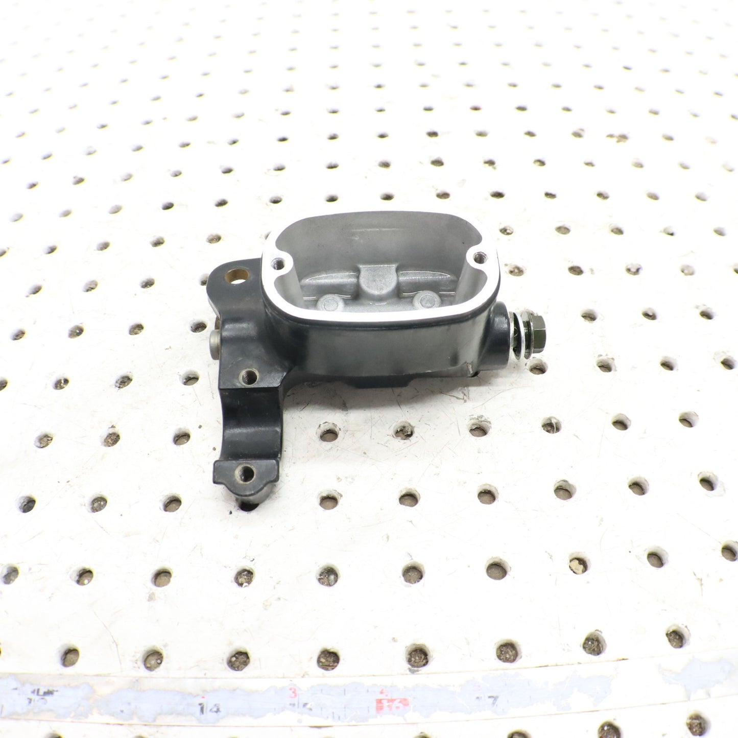 2012 Polaris Sportsman 500 Hand Brake Master Cylinder 2203052 2206551