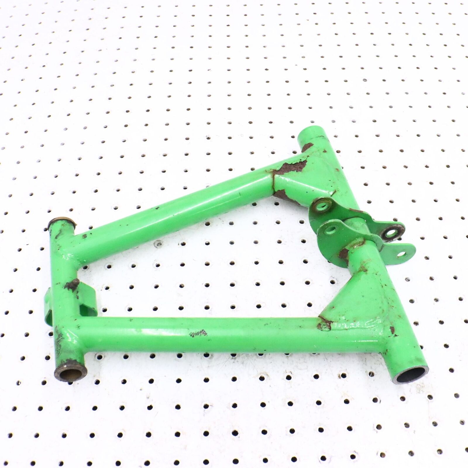 2011 ARCTIC CAT M8 REAR IDLER TORQUE ARM 1704-646