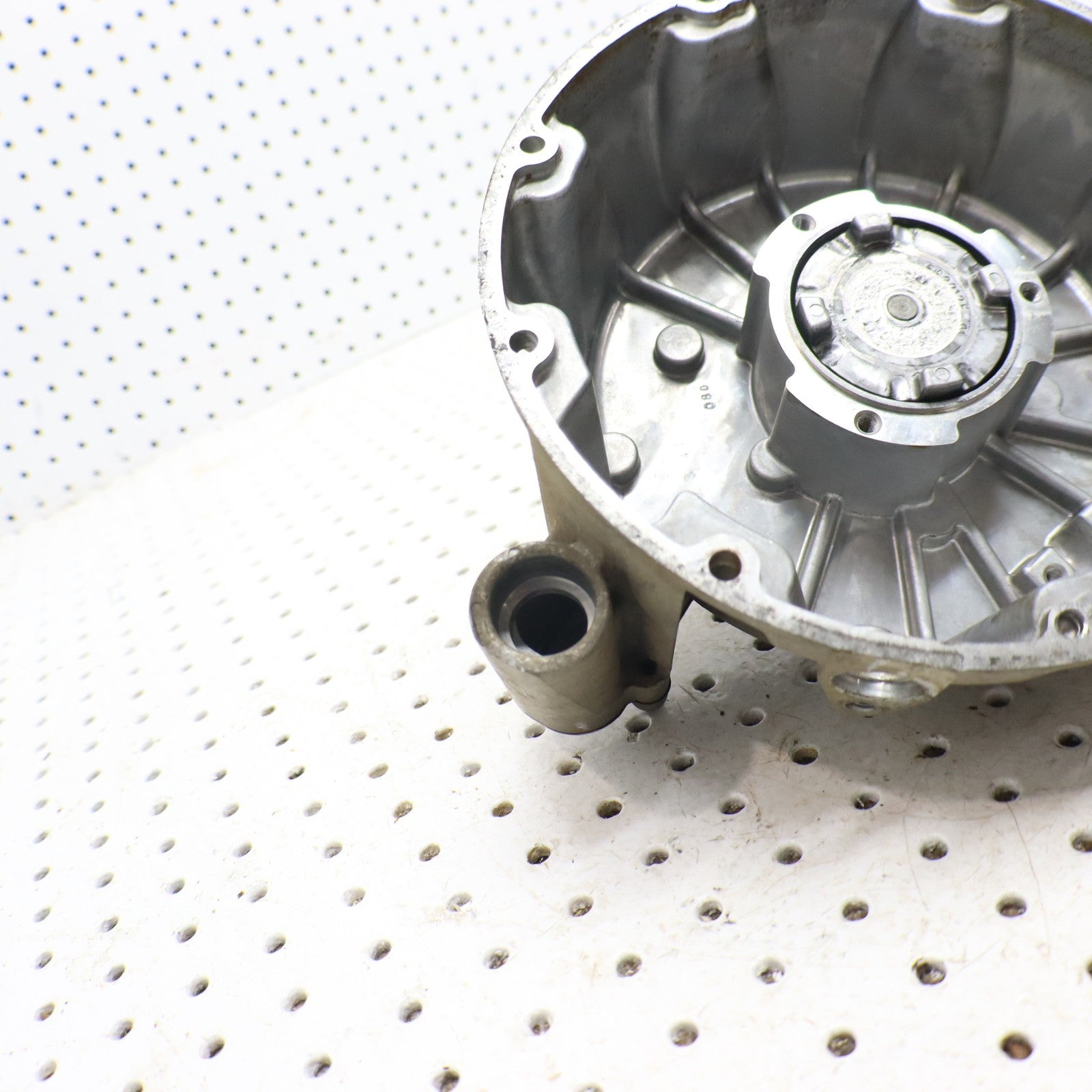 2009 Polaris Sportsman Xp 850 Stator Cover & Waterpump 1203895; 1204737