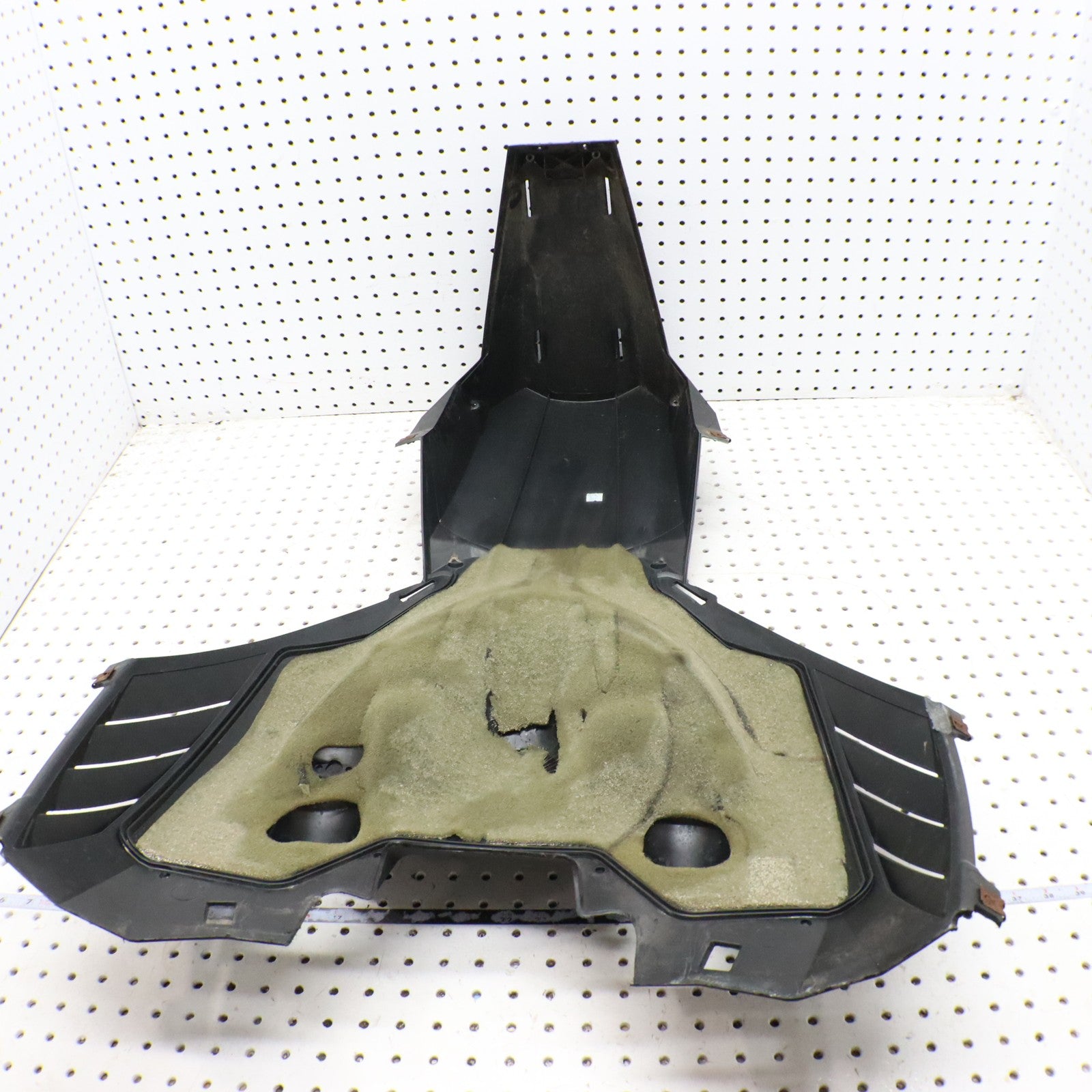 2016 Arctic Cat M8000 Hood CENTER 5706-356