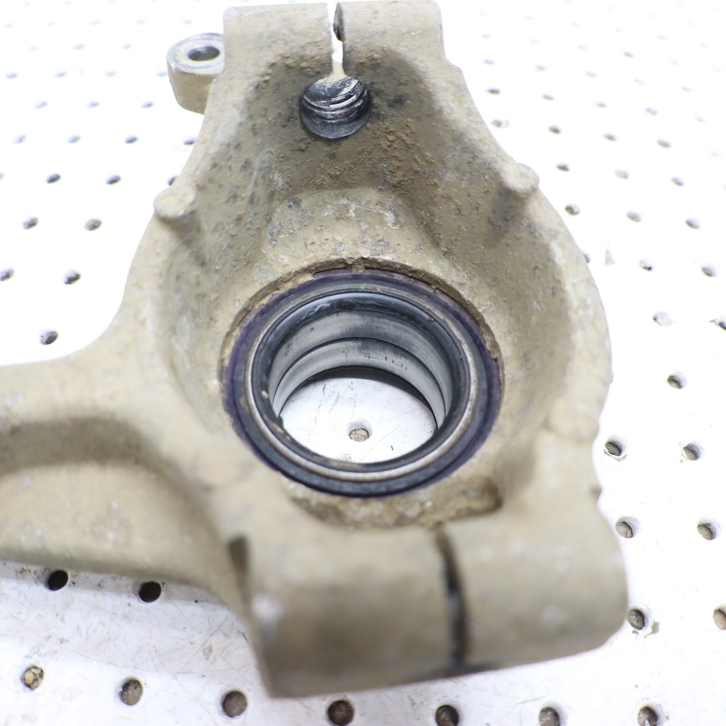 2009 Polaris Sportsman Xp 850 Steering Knuckle LEFT 5136733; 5143613