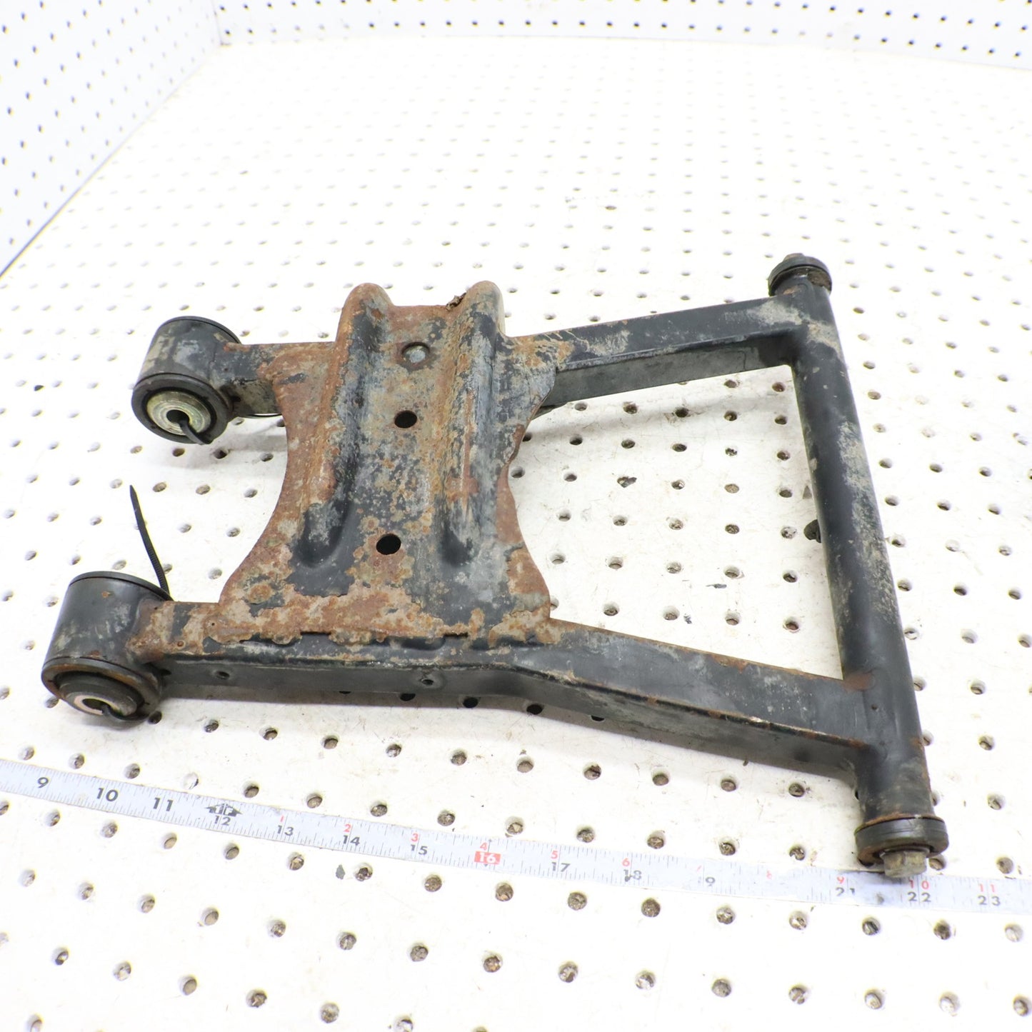 2008 Polaris Sportsman 800 Lower Right Rear Control A Arm 1015889-067