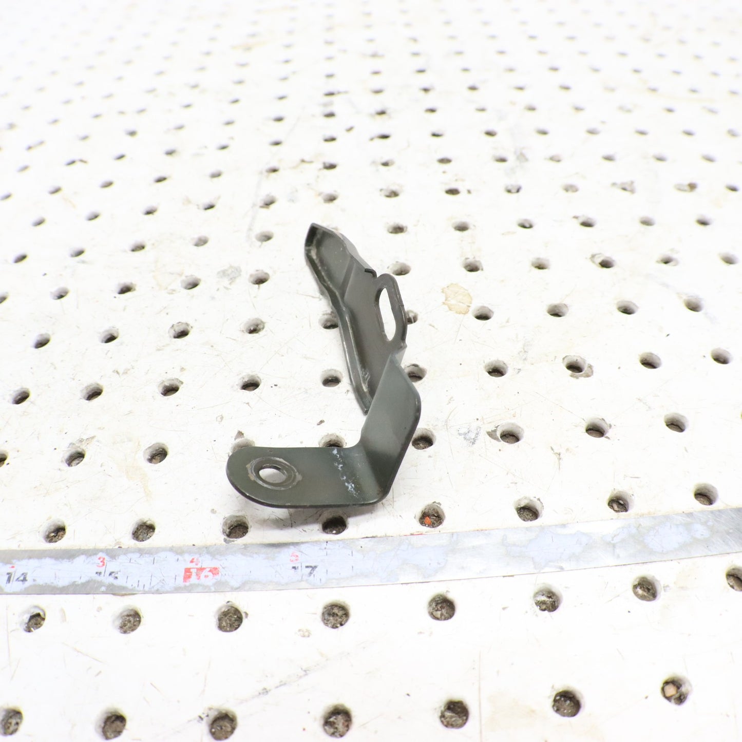 2014 Polaris Sportsman 570 Seat Base Mount Bracket RIGHT 5257800