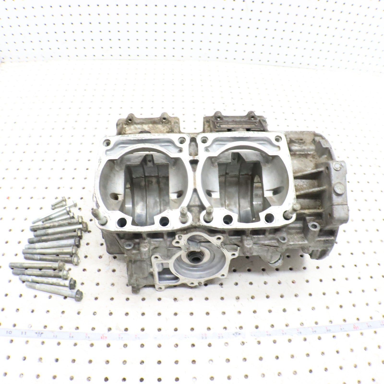 2009 Arctic Cat Crossfire R 8 Crankcase Engine Case Motor Crank Case 3007-526