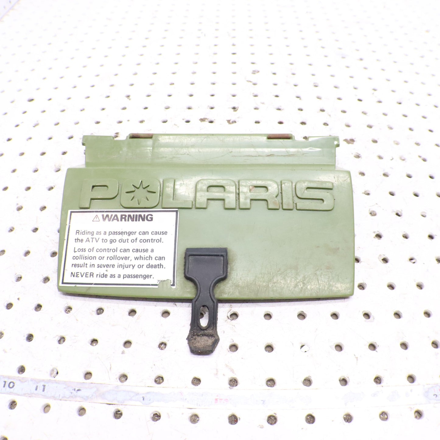 1994 Polaris Sportsman 400 Storage Box Rear COVER 5430769-191