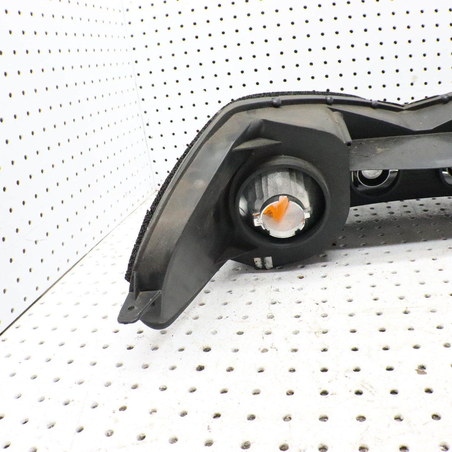 2006 POLARIS FUSION 700 HEADLIGHT 2410377
