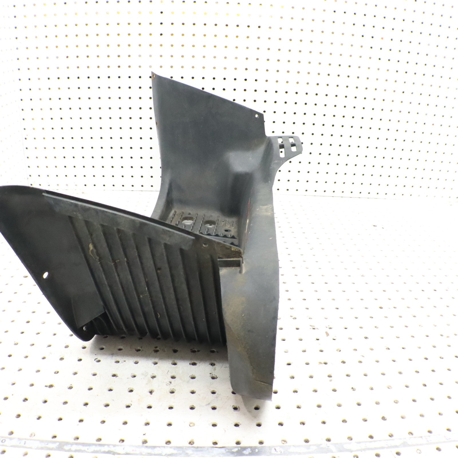 1995 Polaris Xplorer 400 Right Footwell Step Stand Footrest 5432057-070