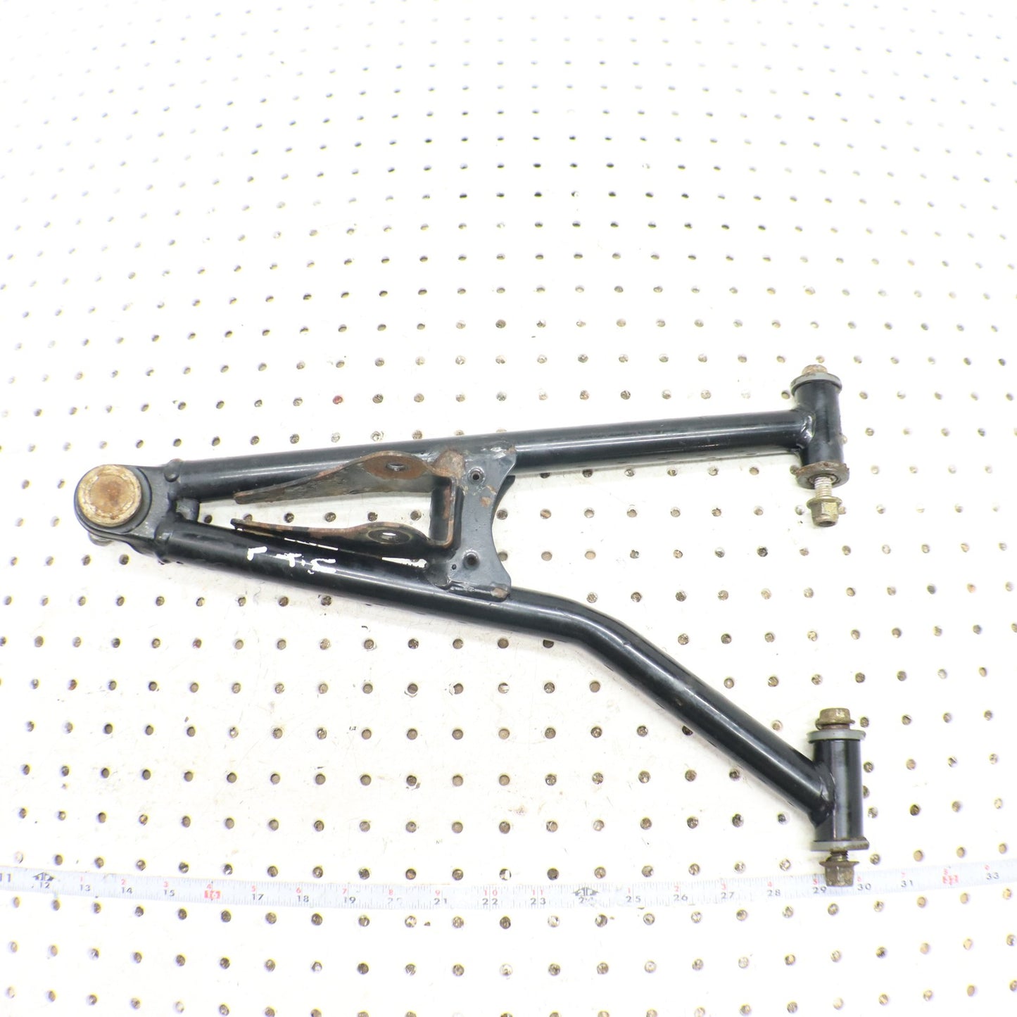 2009 Polaris Sportsman Xp 850 Front Upper Left Control Arm 1017260-067 1025617