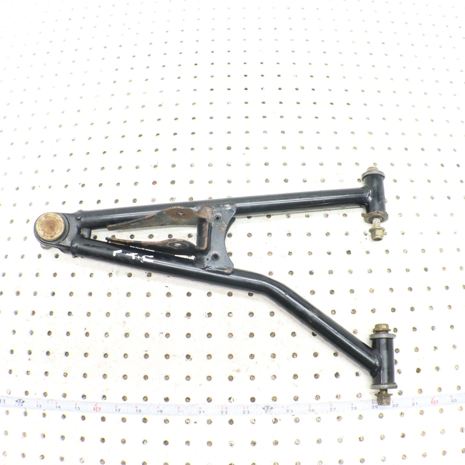 2009 Polaris Sportsman Xp 850 Front Upper Left Control Arm 1017260-067 1025617